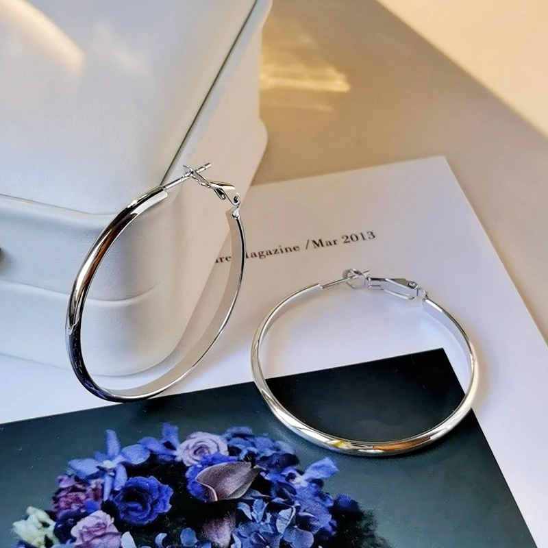 925银耳饰 时尚质感大圈耳扣简约耳环夸张大耳圈女式光面素圈百搭