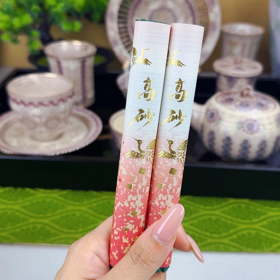 他家茶具瓷器真好看两把