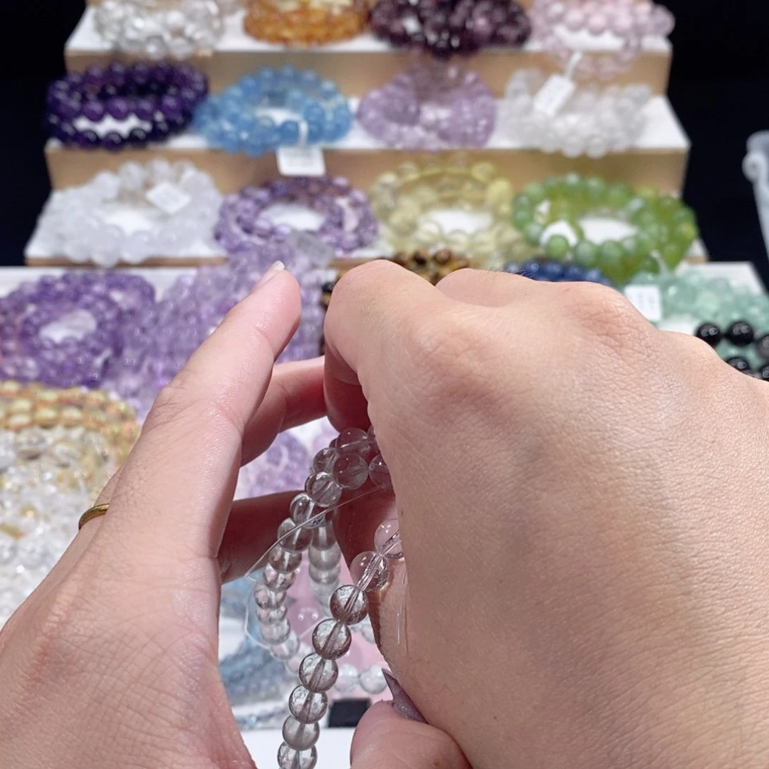 水晶手串未镶嵌白阿赛