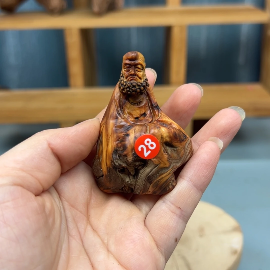 龙***8木崖柏木摆件手把件