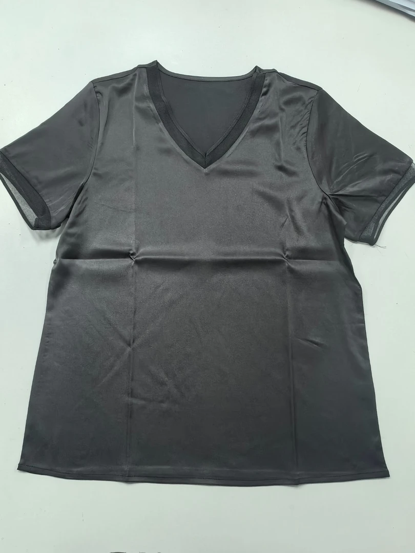 【南油玲姐】黑色V领短袖T恤T5555