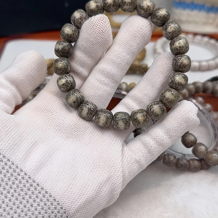 手串星月菩提石玉同枝高抛海南料11×10正月