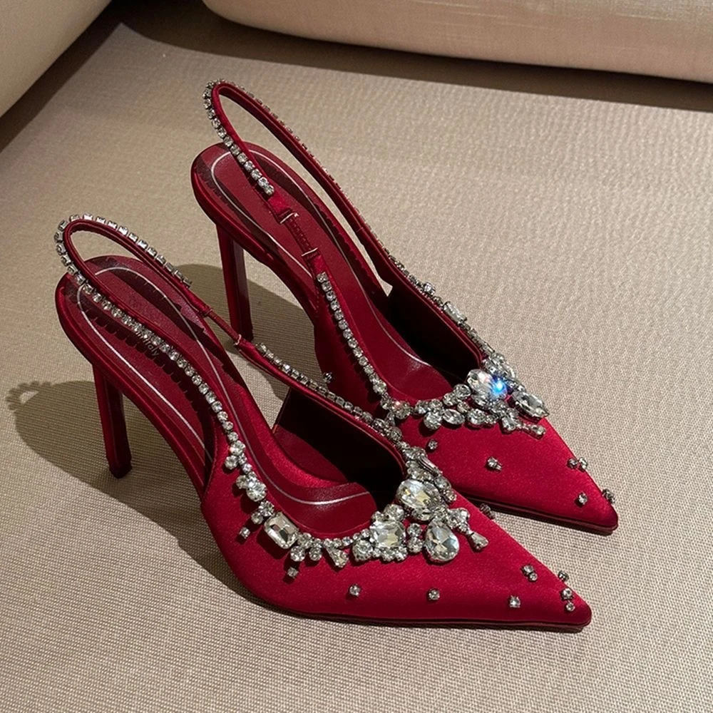 2025夏季新款仙女风水钻凉鞋尖头细跟红色绸缎高跟鞋绝美水晶婚鞋