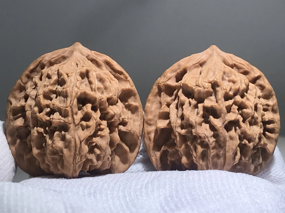 【双11活动】42左右蟠龙纹文玩核桃