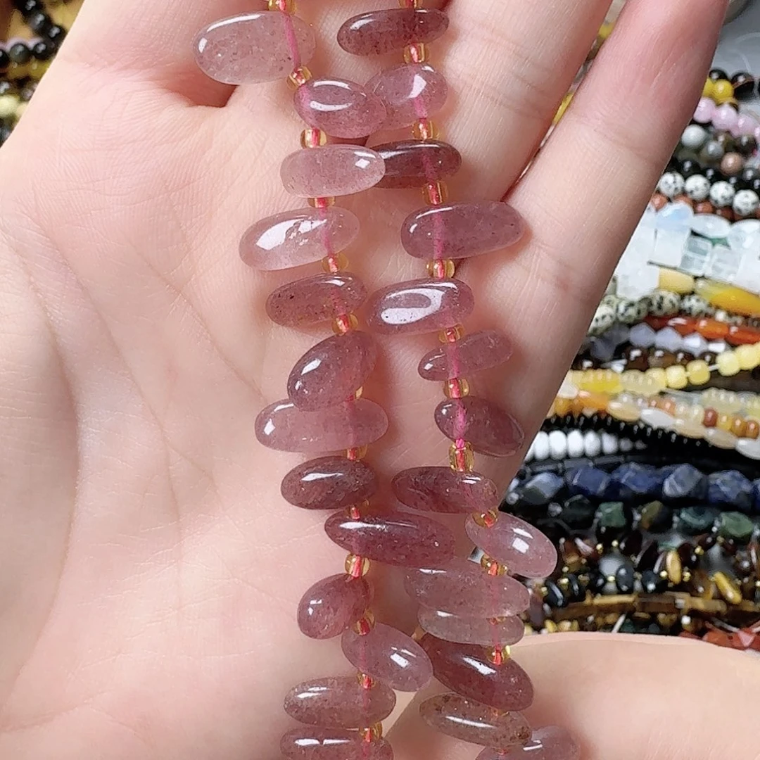 玛瑙/玉髓未镶嵌珠宝半成品草莓晶随形长牙一条