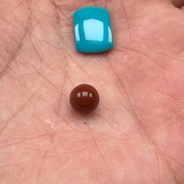 清****南红玛瑙未镶嵌珠宝半成品