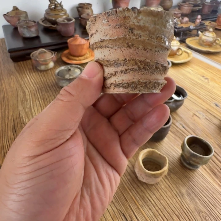 小山日出南备前烧杯子