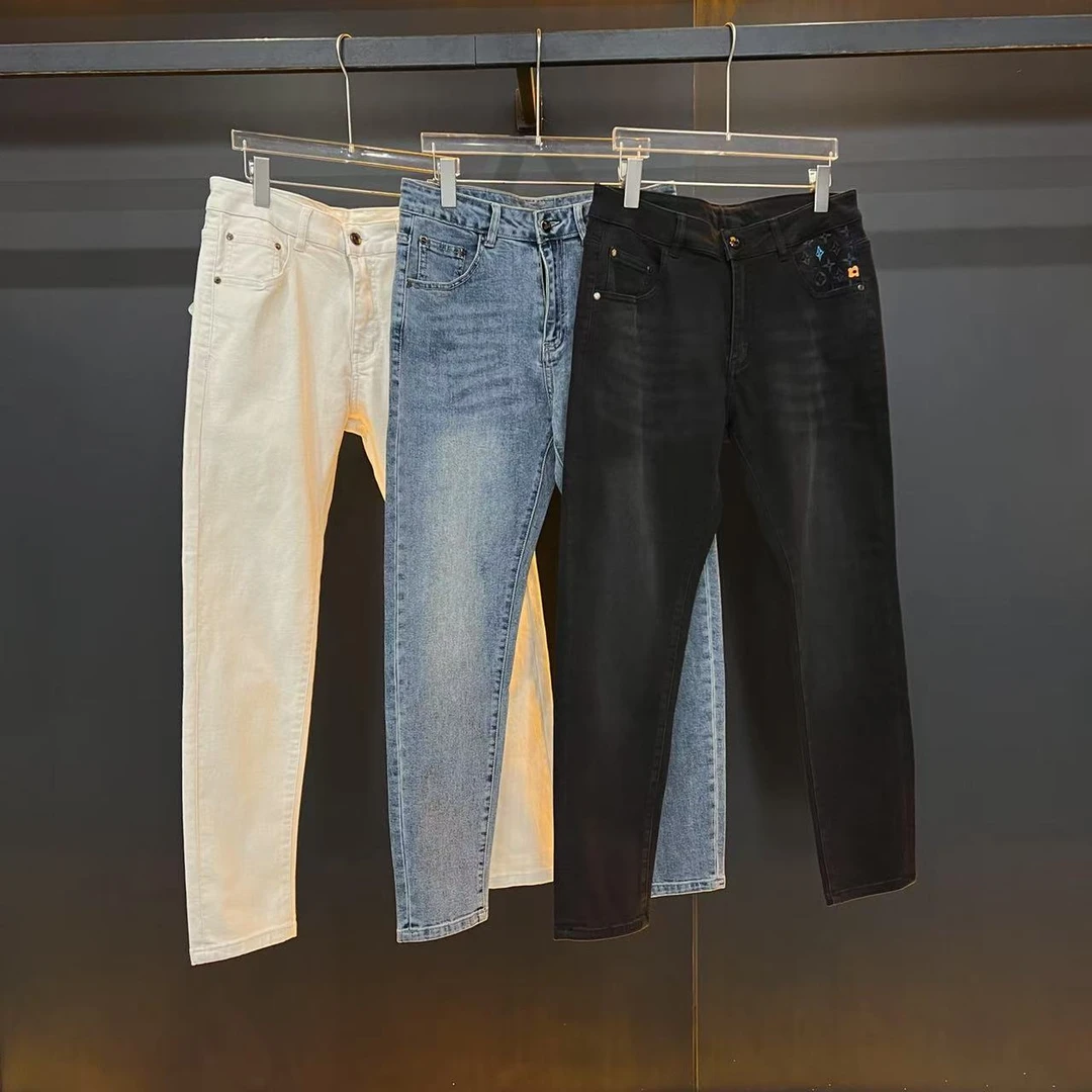 （现）男士9820新款潮牌时尚黑白蓝三色牛仔裤