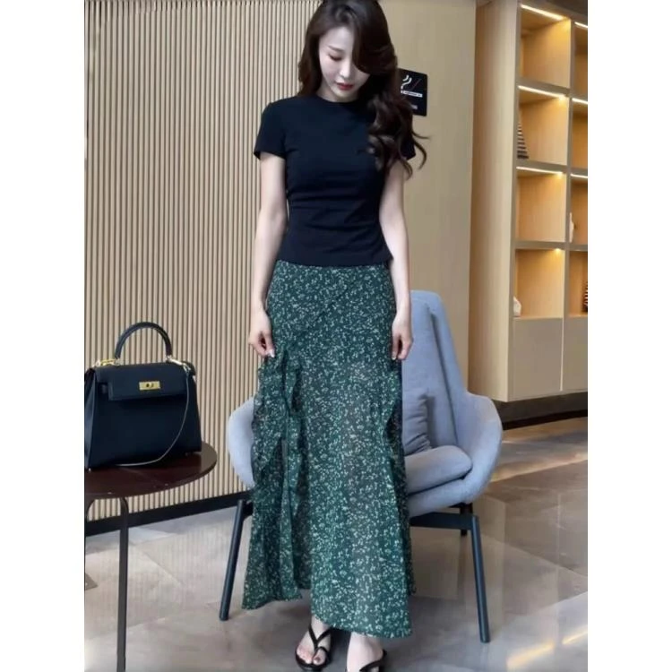 法式复古不规则开叉碎花半身裙女2025夏高腰显瘦气质雪纺包臂长裙