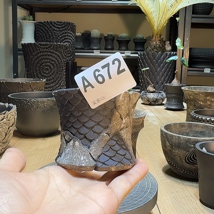 内口7高6.5黑陶拇指盆