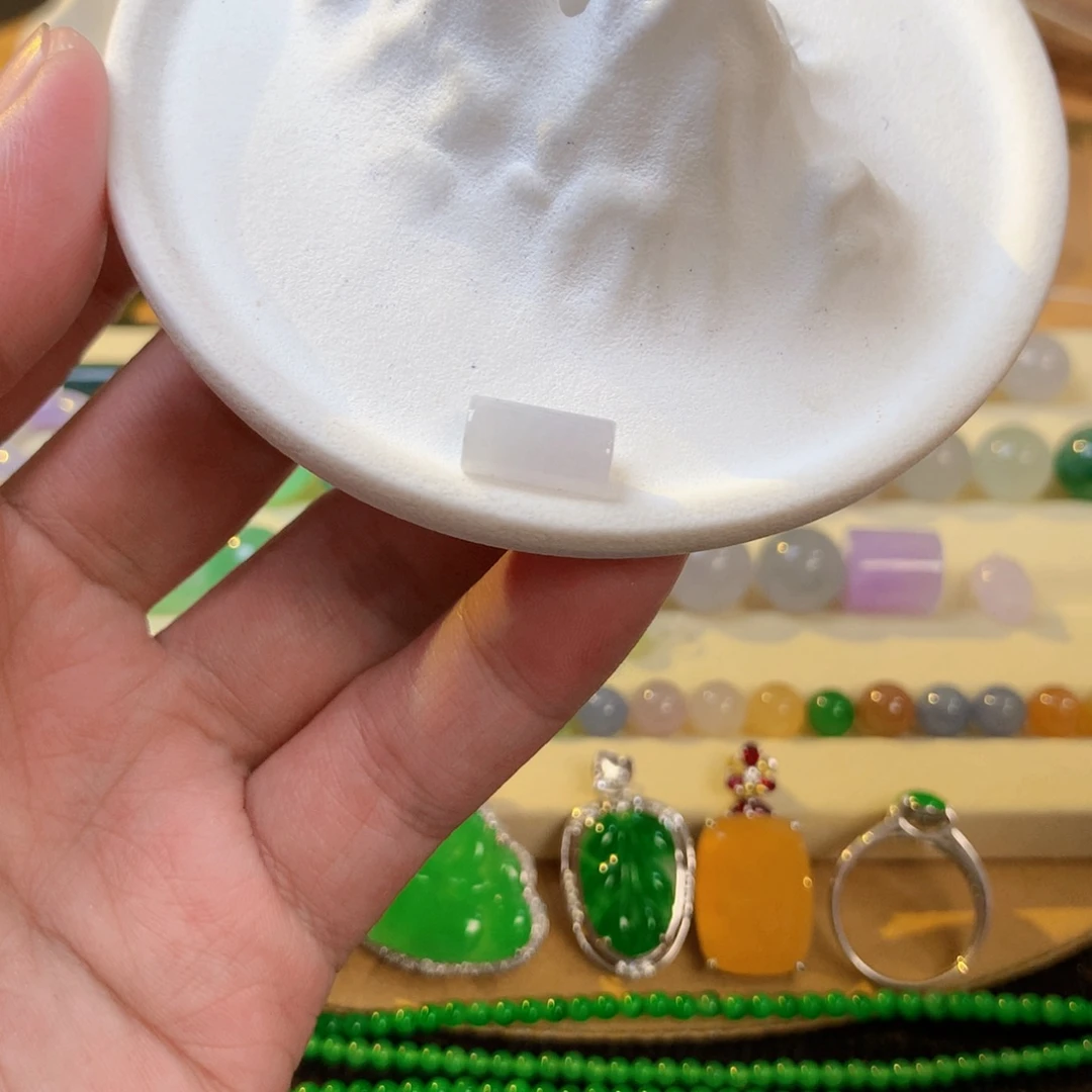 翡翠散珠开播福利