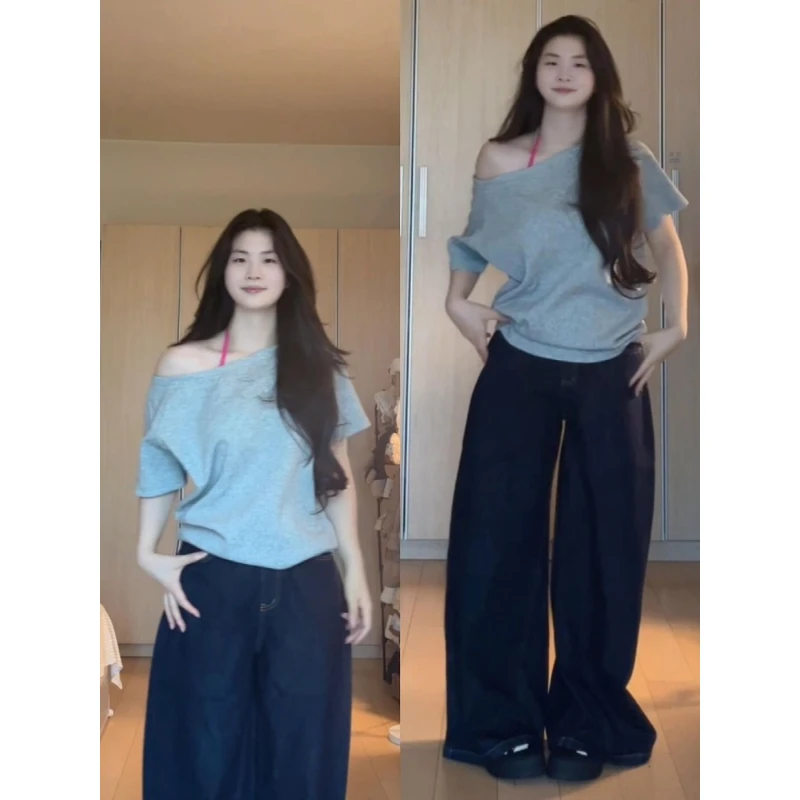 大码胖mm设计感一字领露肩灰色短袖T恤女夏宽松休闲体恤斜肩上衣