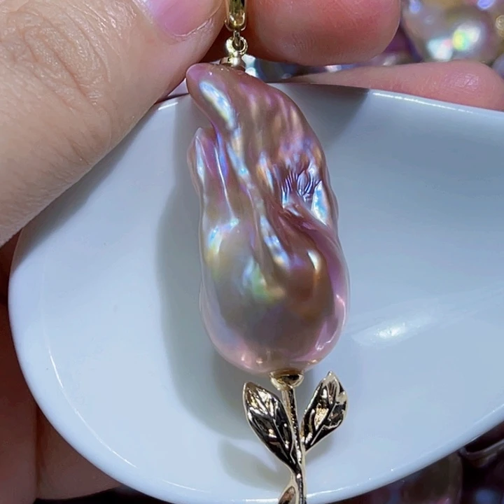 颈饰未镶嵌淡水珍珠