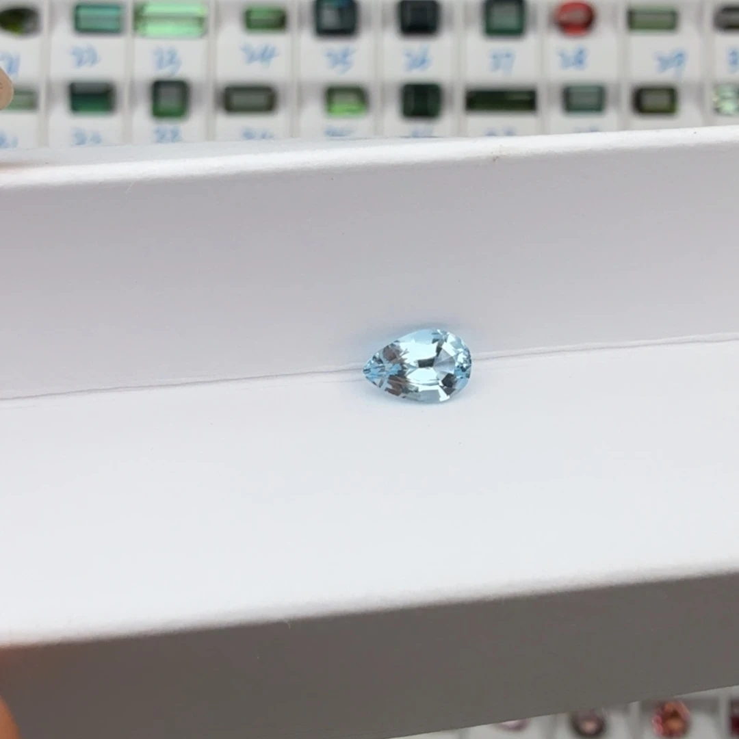 海蓝宝石裸石天然0.49克拉