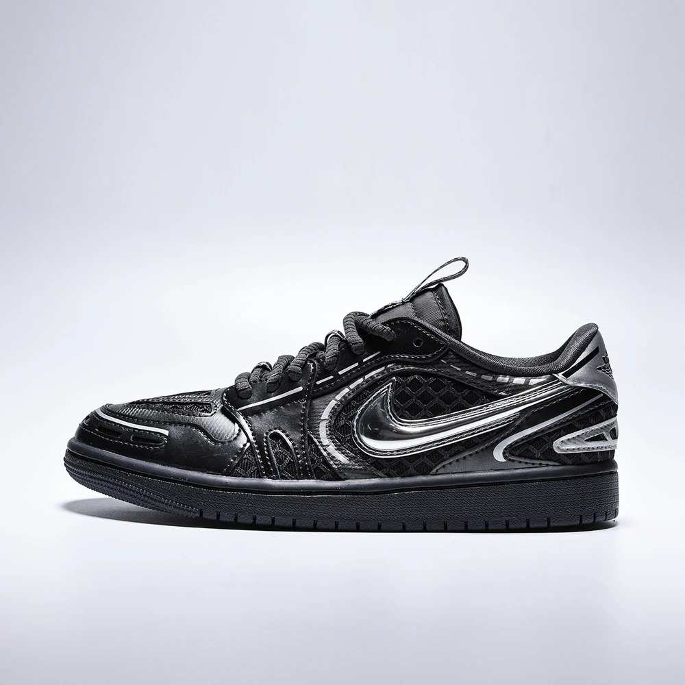 NIKE耐克女子WMNS AIR JORDAN 1 MM LOW V3乔丹篮球鞋HQ2186-001