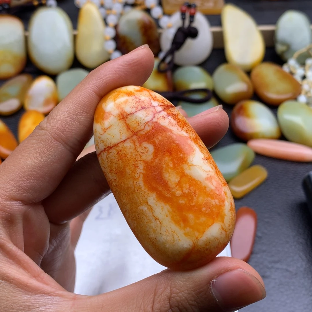 和田玉挂件未镶嵌