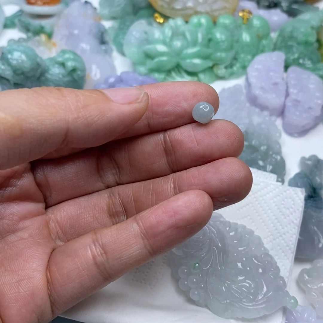 颈饰未镶嵌翡翠我***拐翡翠