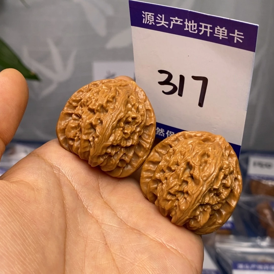 把件文玩核桃38白狮子