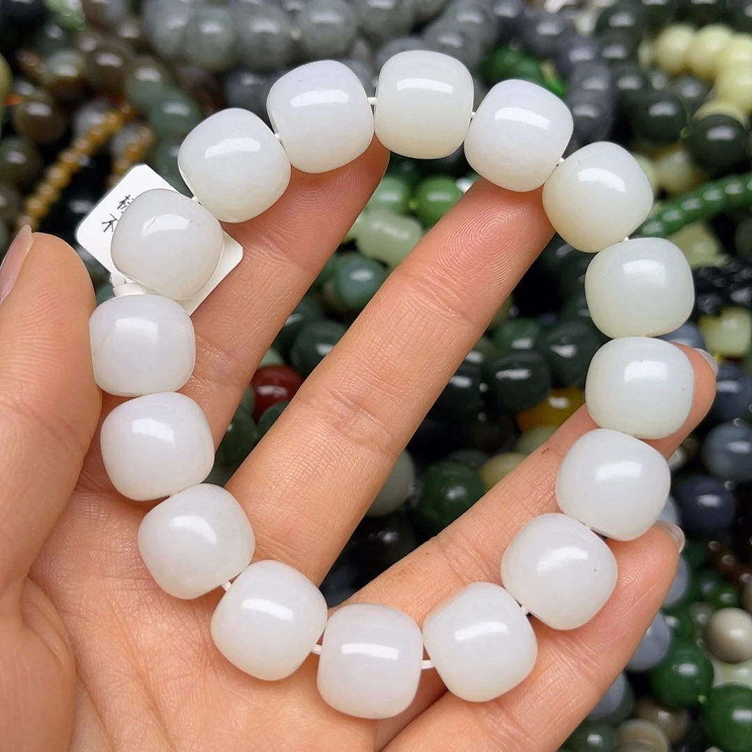 和田玉未镶嵌手链