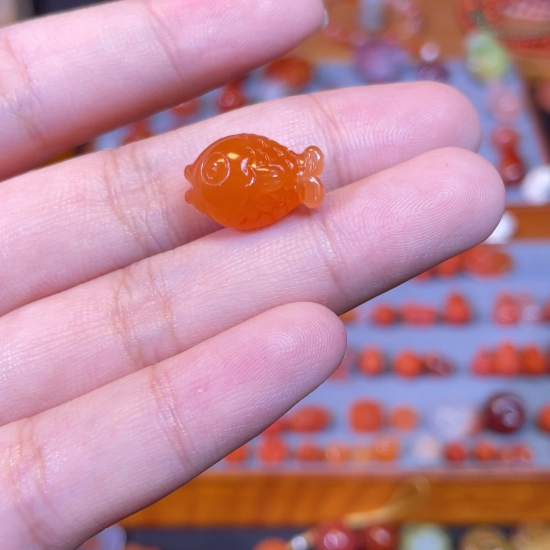 未镶嵌嘟嘟鱼南红玛瑙