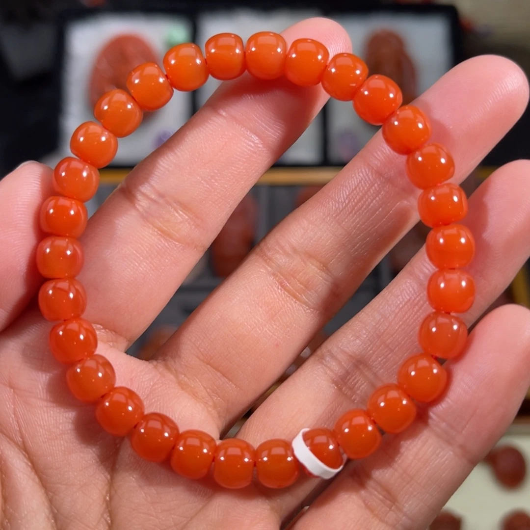 南红玛瑙未镶嵌老型手串7左右
