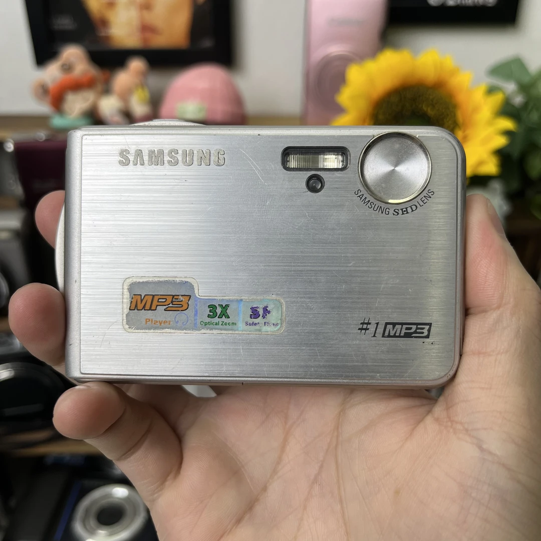95新 Samsung/三星 三星i50福利价冷白皮氛围感送相机包