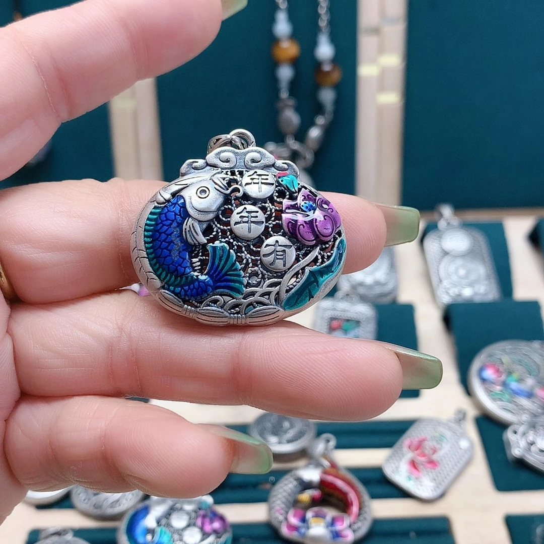 足银玻璃足银吊坠