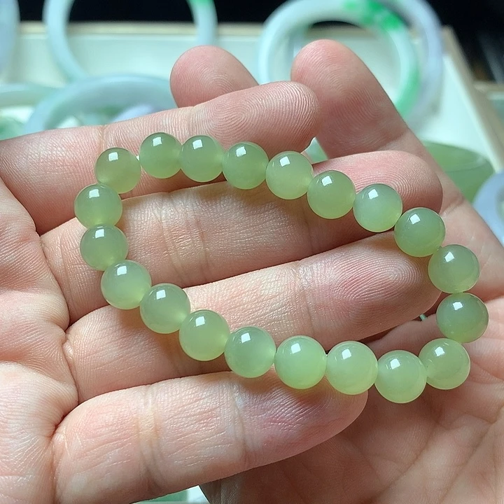 颈饰未镶嵌和田玉?****买断