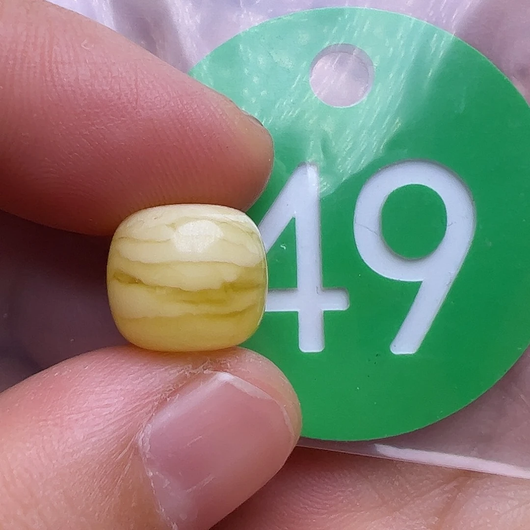 蜜蜡未镶嵌珠宝奇石a****411/m m