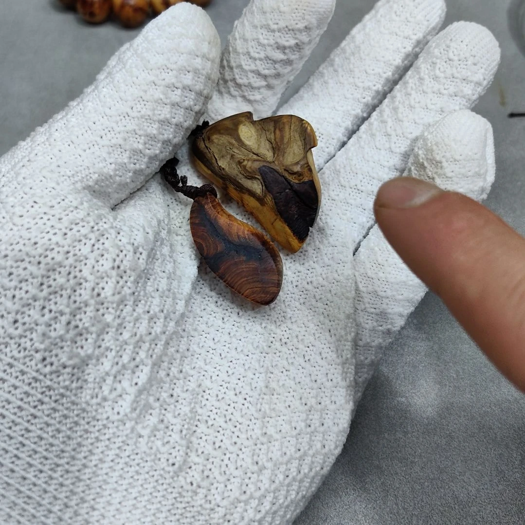 ****1太行崖柏手工艺品