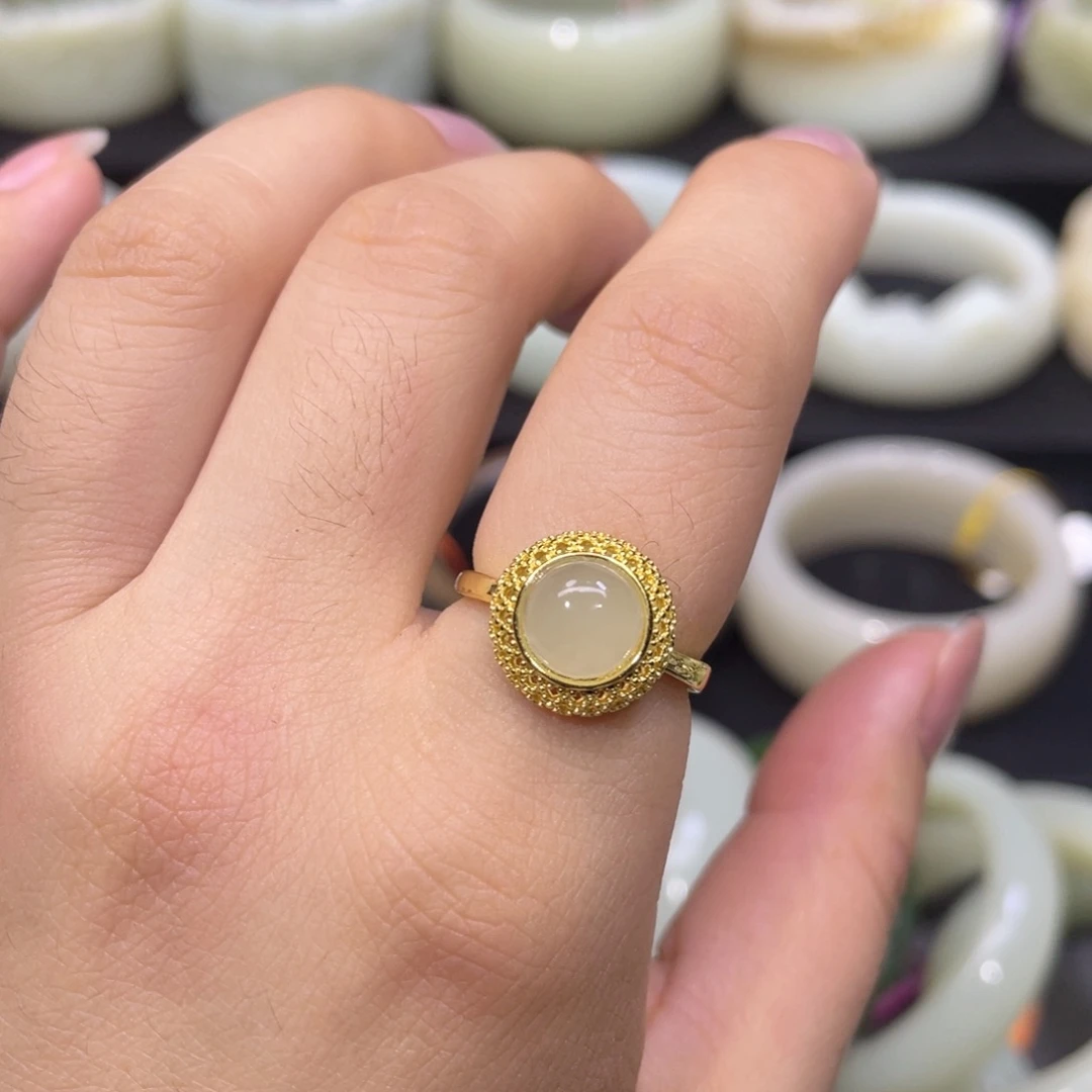 和田玉戒指未镶嵌