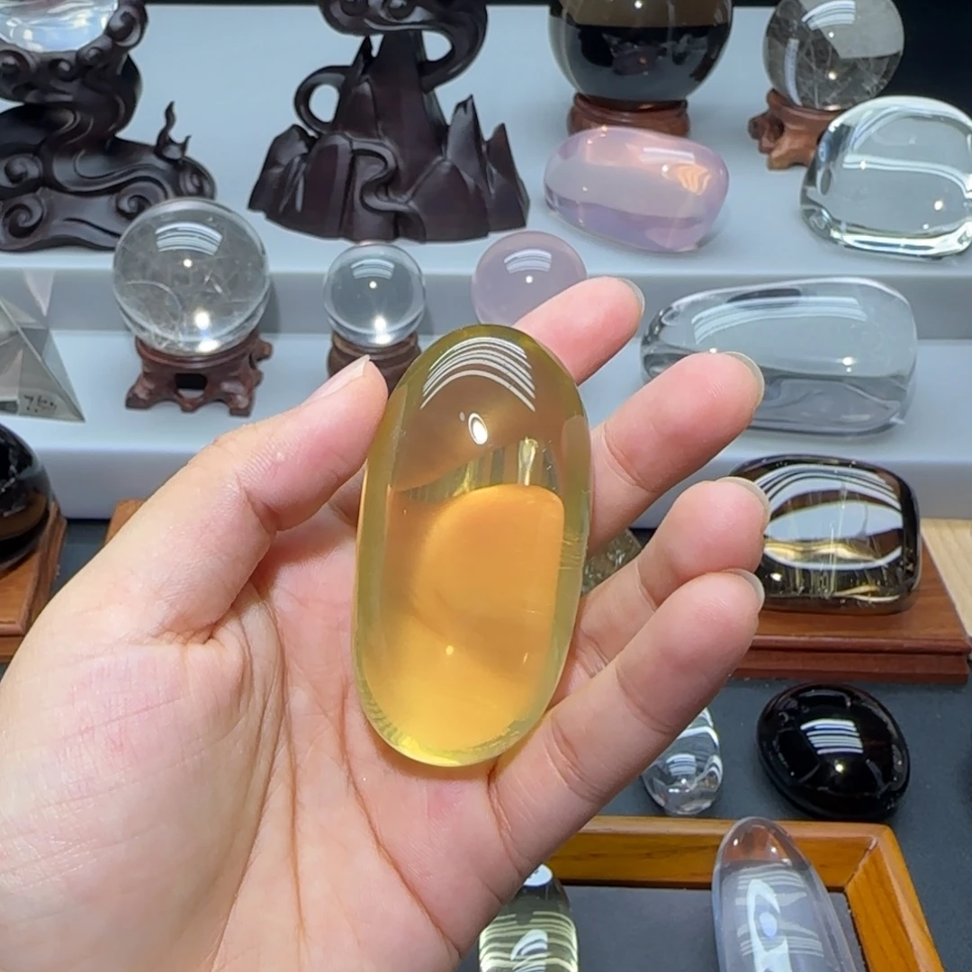 a***水晶未镶嵌珠宝半成品