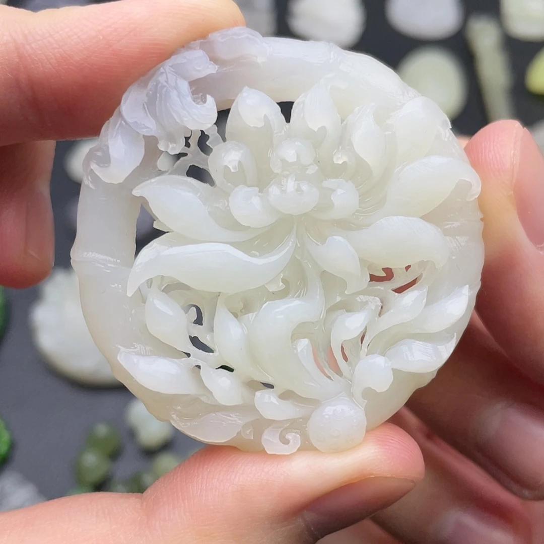 【闪购商品】颈饰未镶嵌和田玉定制
