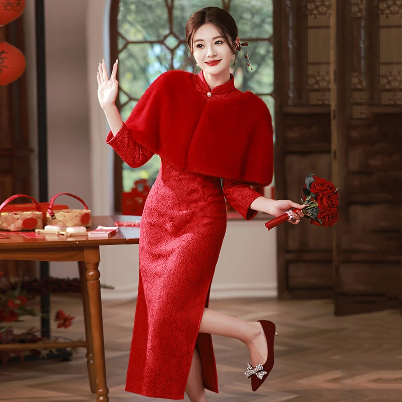 红色蕾丝加绒加厚秋冬装国风长款长袖旗袍改良年轻款女新娘敬酒服