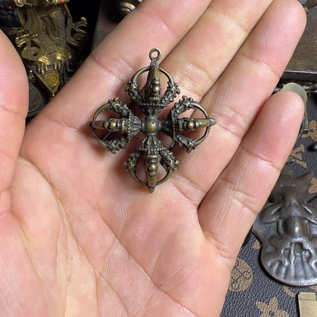 琉璃手工艺品?**?谢谢