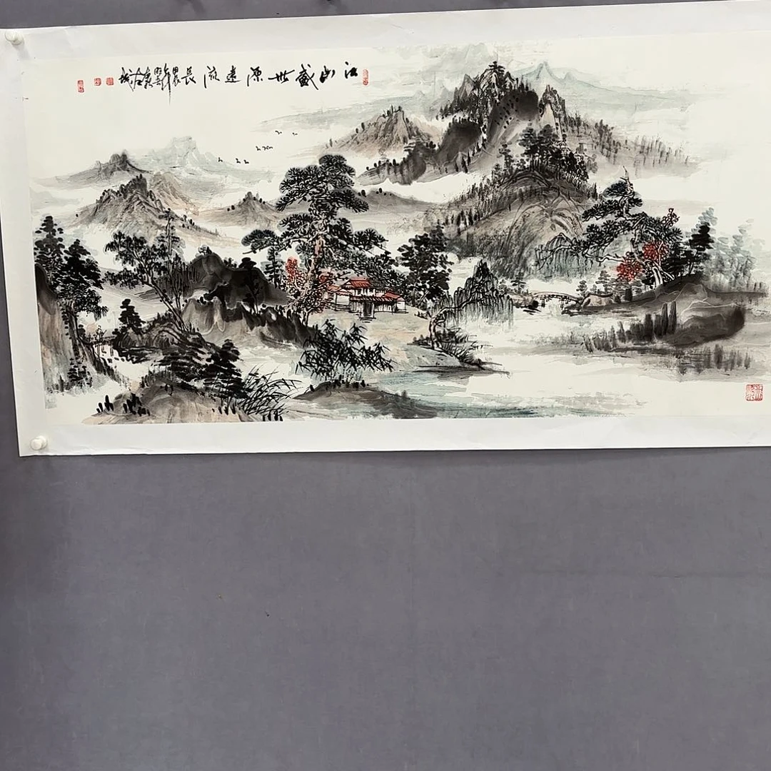 国画艺术家真人手绘
