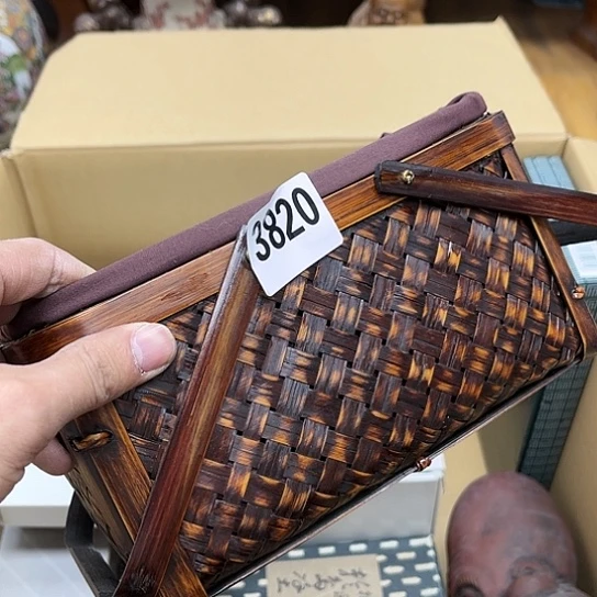 瓷片守**奇摆件工艺品瓷器摆件777