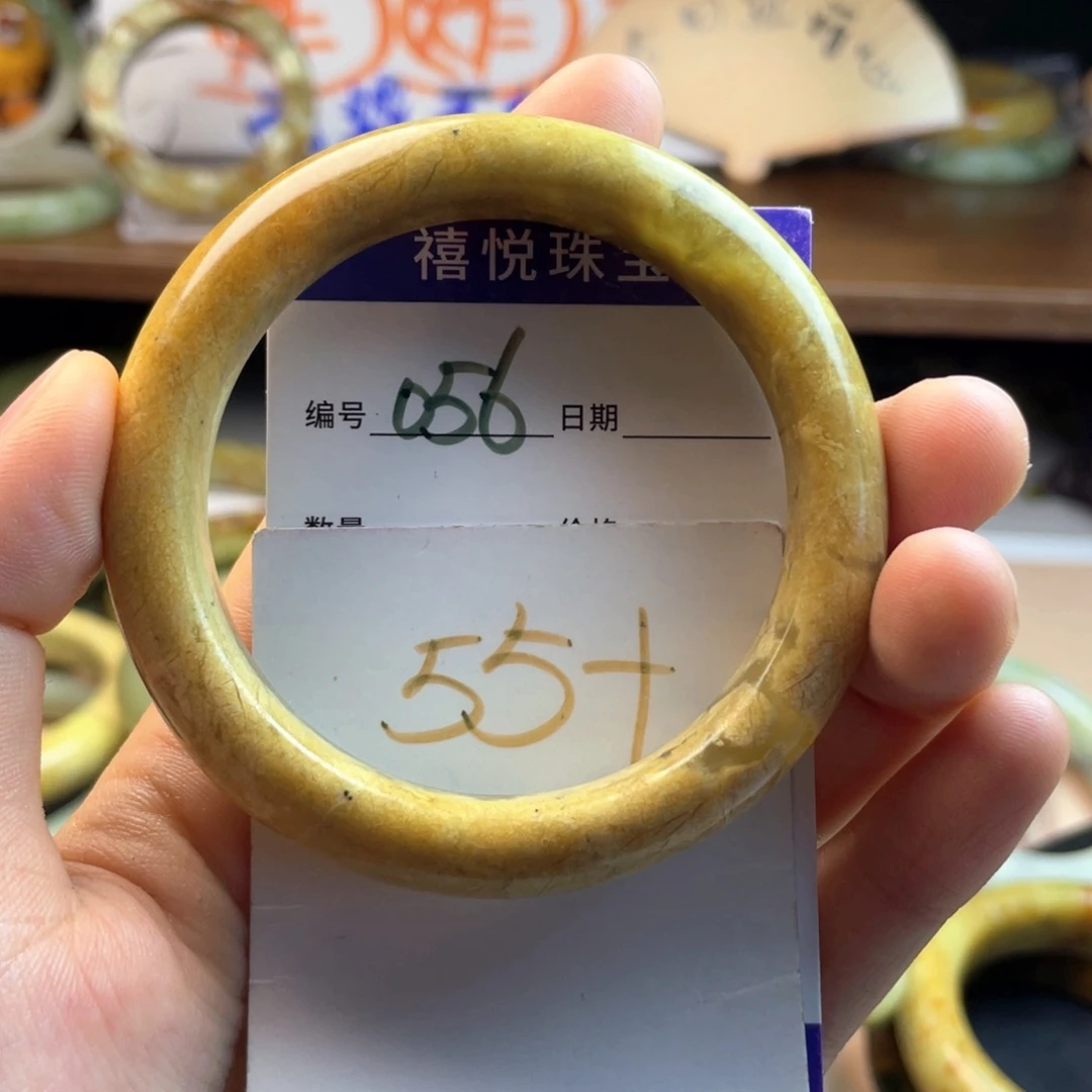 未镶嵌蛇纹石玉手链