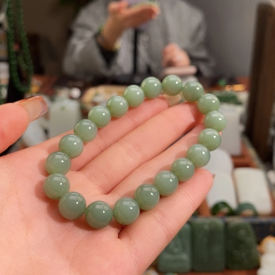 和田玉未镶嵌手串