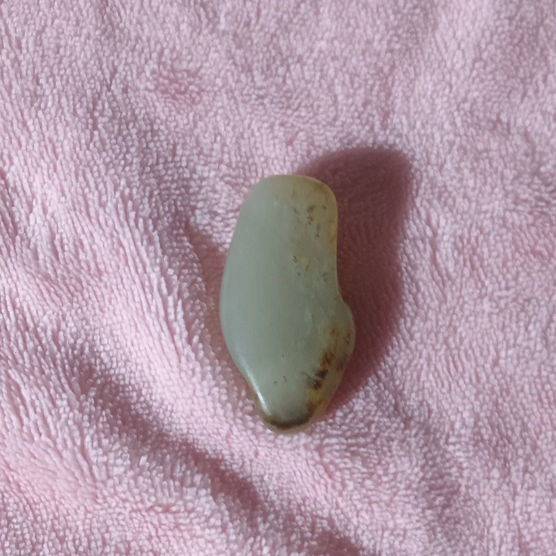 和田玉原石原皮白肉小挂坠