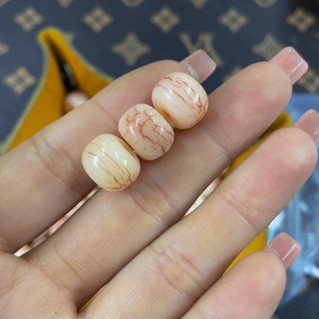 驼骨手串/手链编号303发3颗尺寸1.2