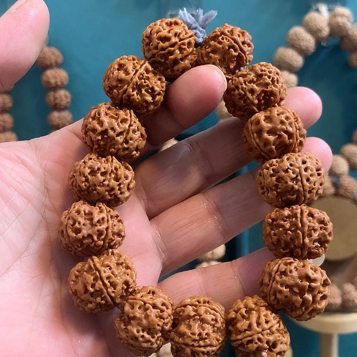 手串金刚菩提不**心