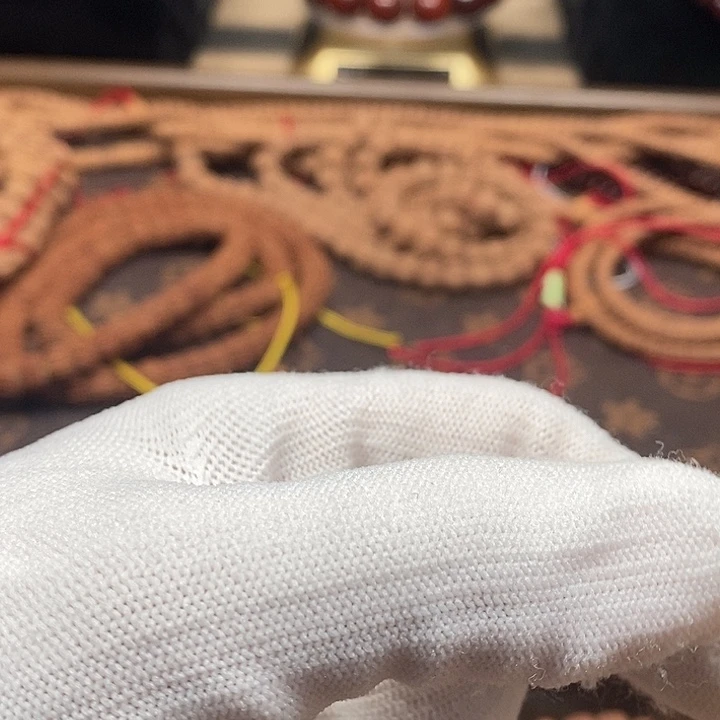 好***在金刚菩提吊坠108元皮地表平细