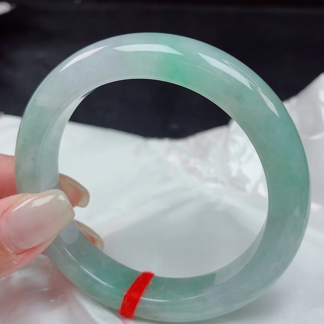 未镶嵌手镯翡翠57