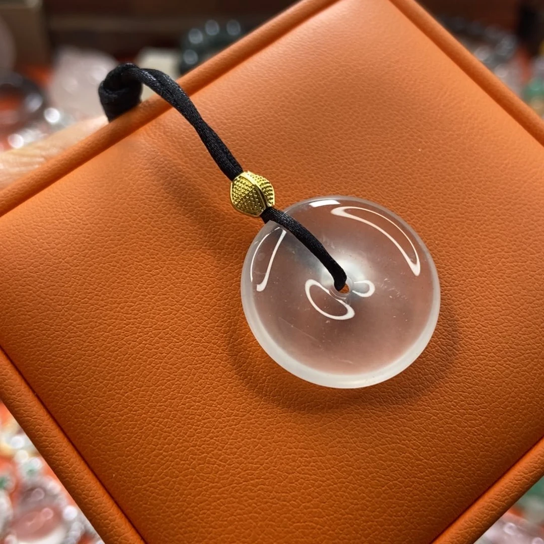 石英质玉颈饰未镶嵌