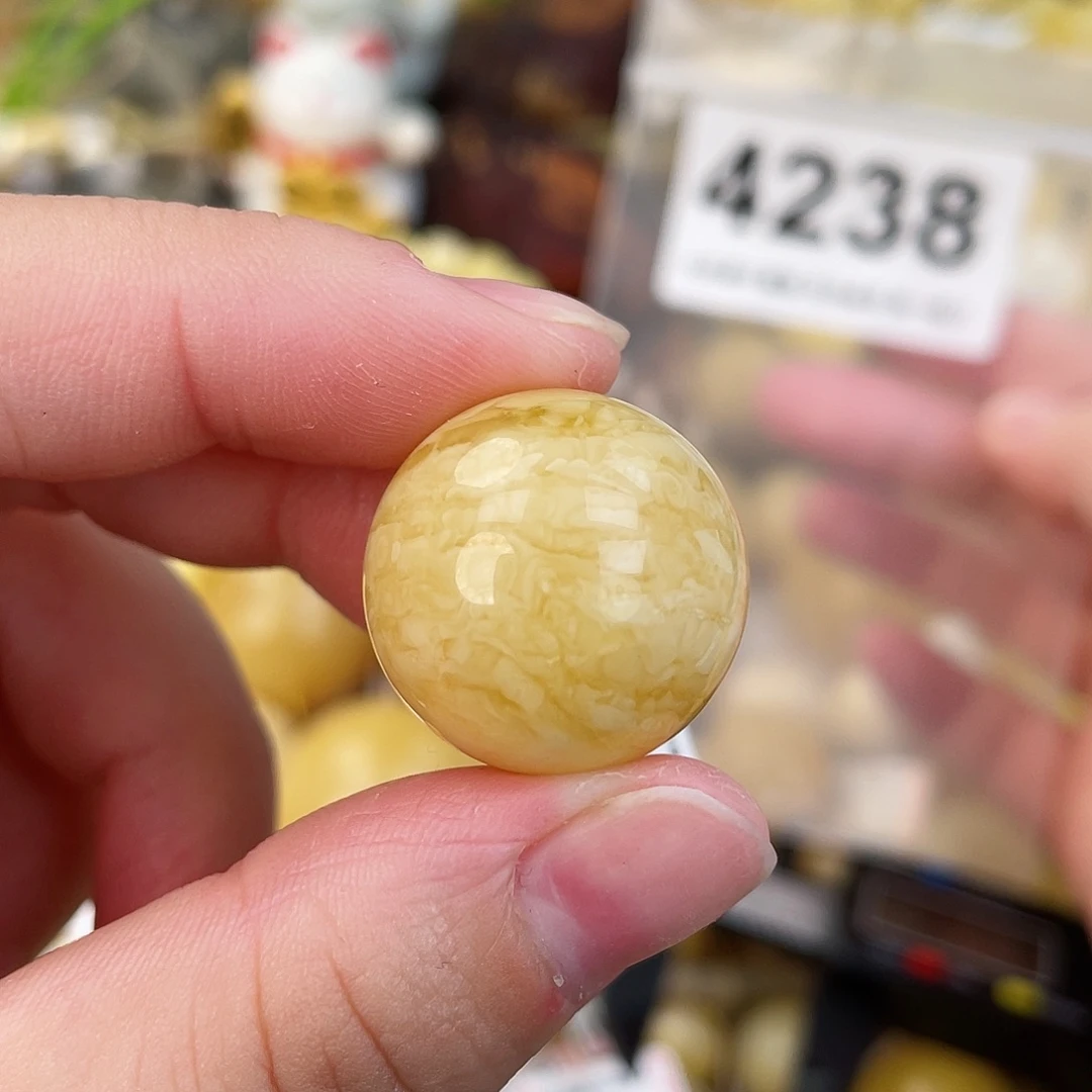 蜜蜡未镶嵌珠宝奇石沁20.8