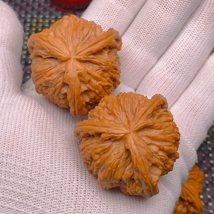 余***香核桃手串/手链拼接白狮子13