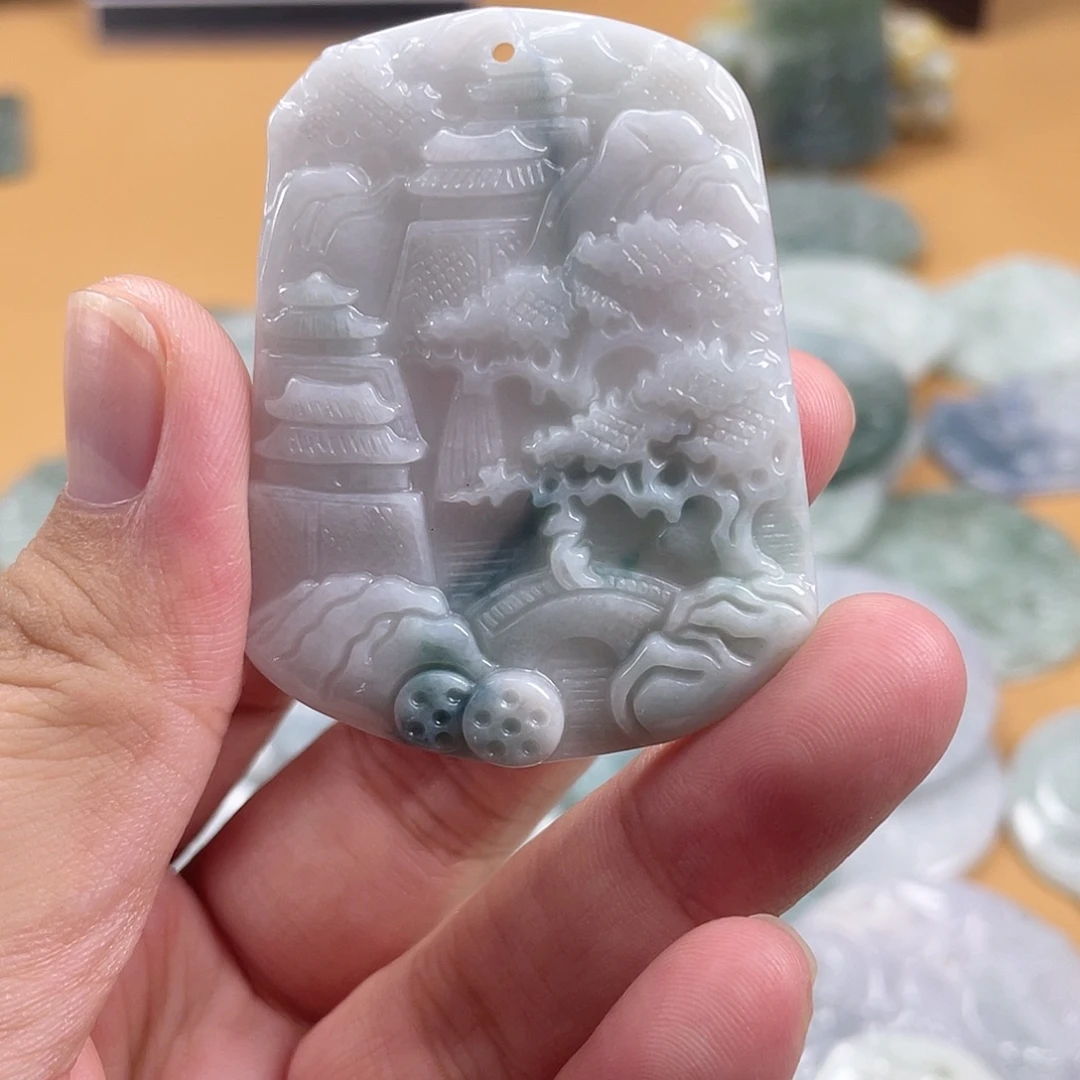 翡翠未镶嵌颈饰翡翠