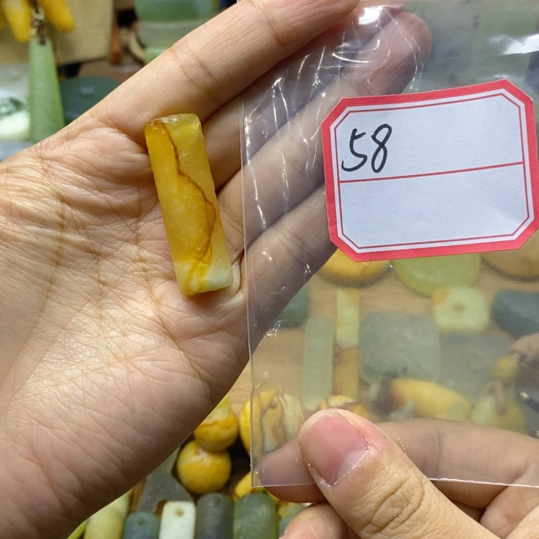 未镶嵌岫玉纯天然A*月