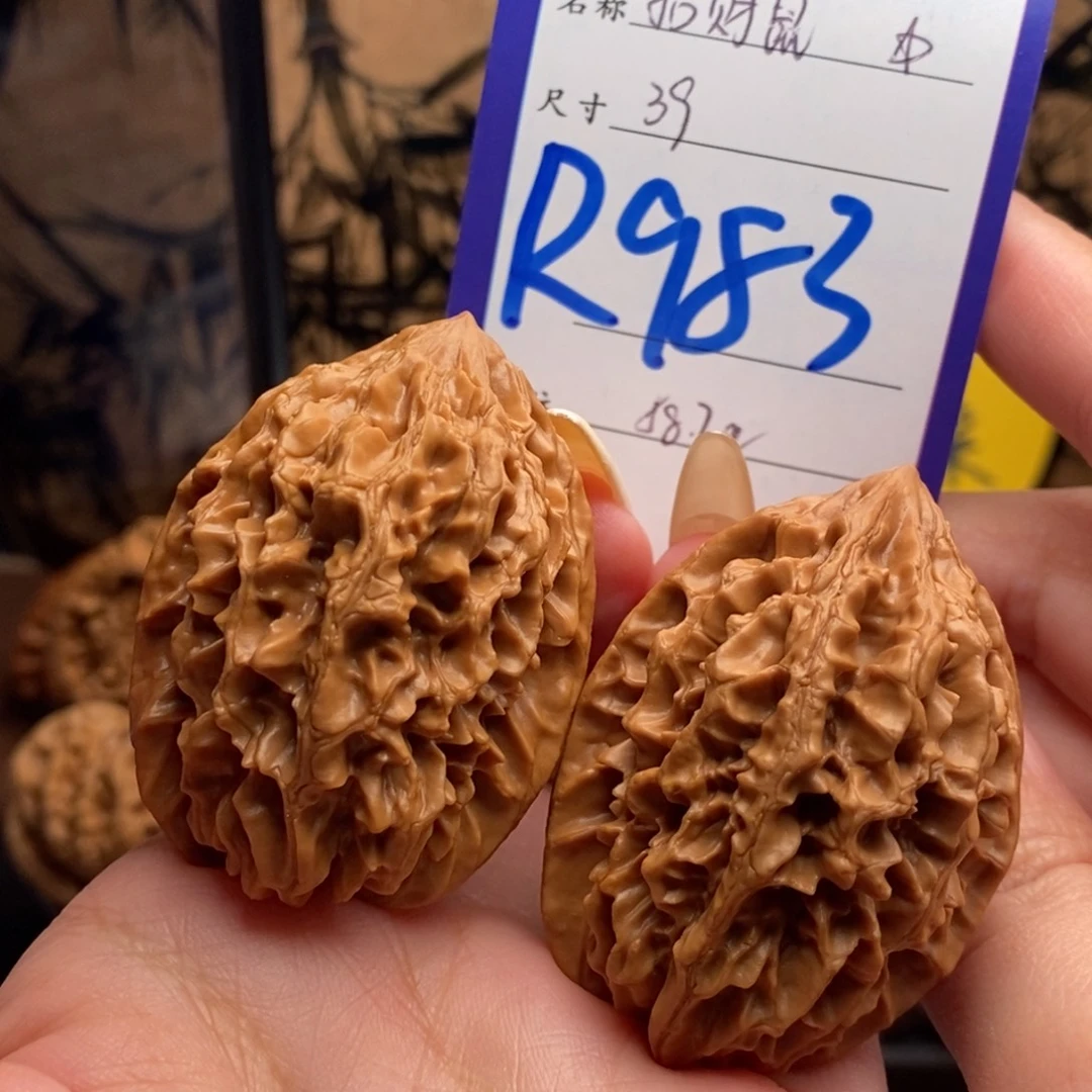 文玩核桃把件招财鼠39
